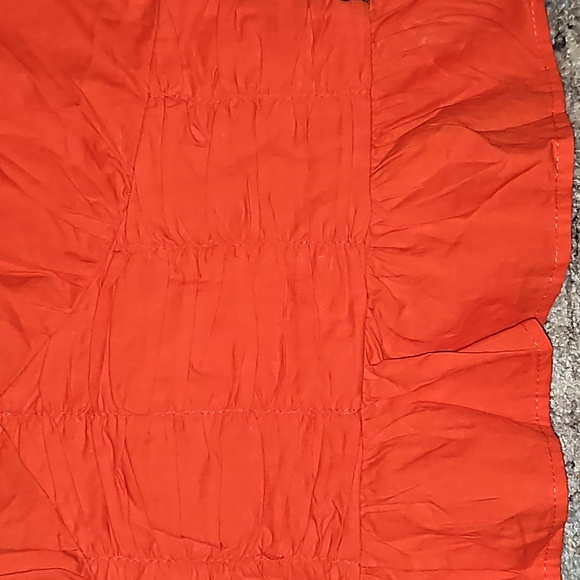 🔥 Orange shirt - Picture 2 of 4